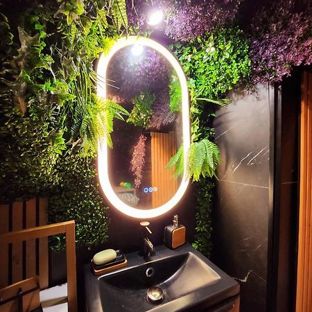 Jungle House Avec Jacuzzi A 10 Min De Disneyland -Taille Chambre- Conde-Sainte-Libiaire 외부 사진