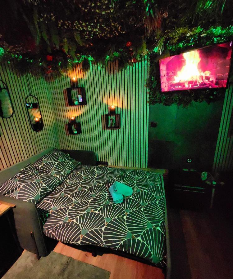 Jungle House Avec Jacuzzi A 10 Min De Disneyland -Taille Chambre- Conde-Sainte-Libiaire 외부 사진