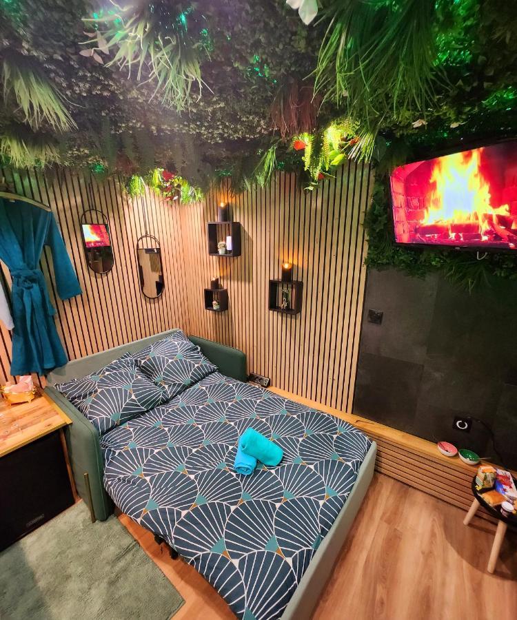 Jungle House Avec Jacuzzi A 10 Min De Disneyland -Taille Chambre- Conde-Sainte-Libiaire 외부 사진